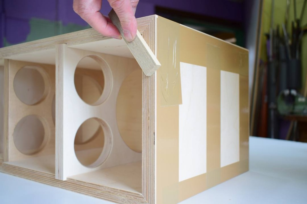 Illuminator 71 - 025